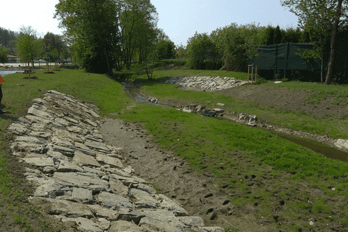 revitalizace vodního toku
